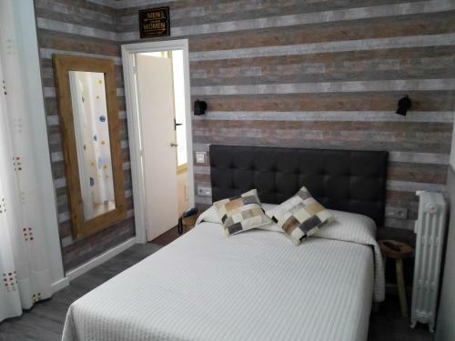 Hostal Lauria