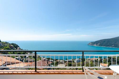 Apartamento Altido Stunning Flat With Balcony, Pool & Sea View