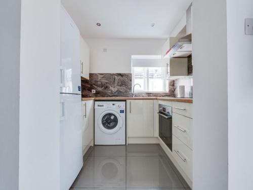 Pass The Keys Modern 1 Bedroom Apartment In Manchester