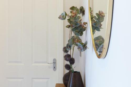 Apartamento Olde Englishe Apt 4