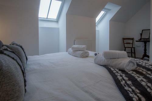 Maes Yr Orsaf - 4 Bedroom Holiday Home - Narberth