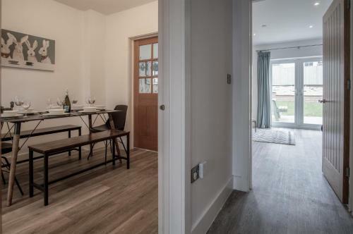 Maes Yr Orsaf - 4 Bedroom Holiday Home - Narberth