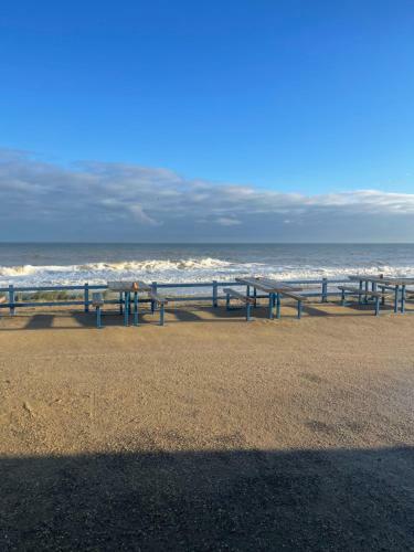 Stunning 8-bed Apartment In Bacton