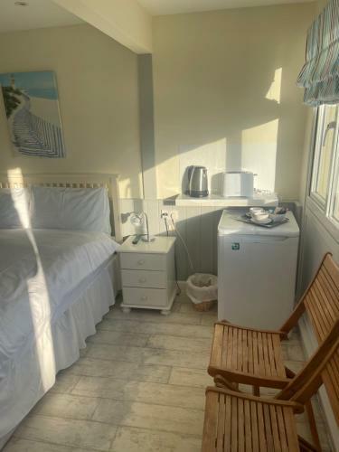 Stunning 8-bed Apartment In Bacton