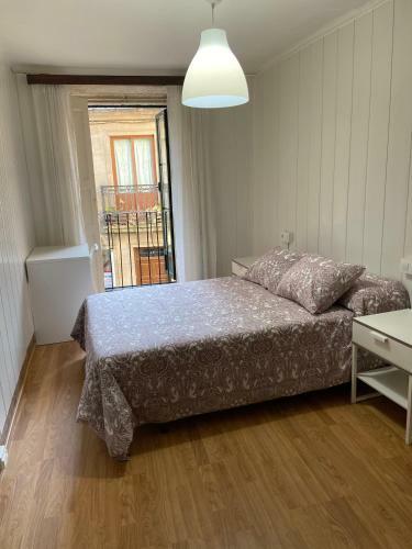Apartamento R�a Real 40, 1