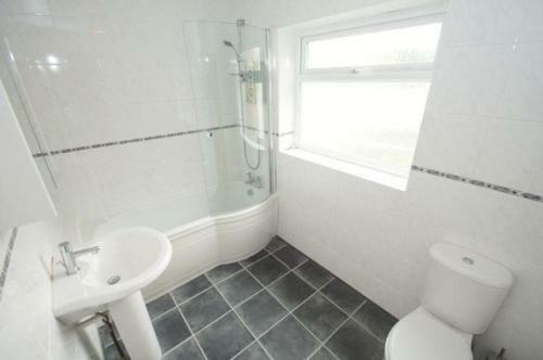 2 Bed Apartment - Sleeps 4