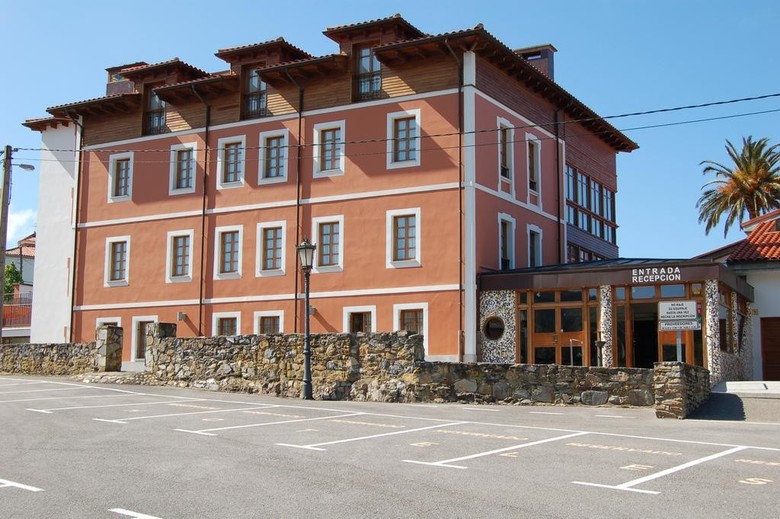 Hotel La Casona De Lupa