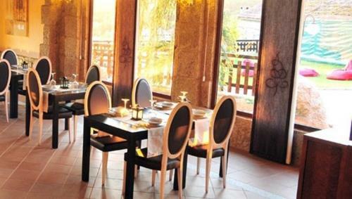 Hostal O Paxareco De Ay