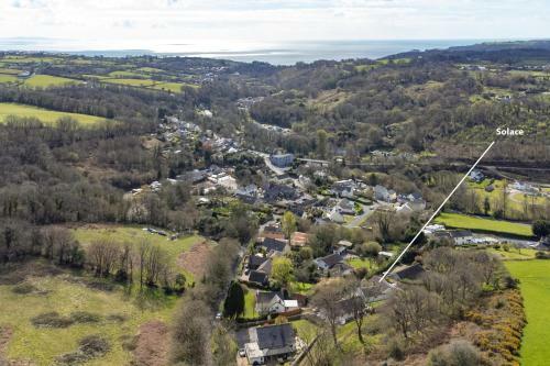 Solace - Beautiful Cottage, Views Over The Wooded Valley