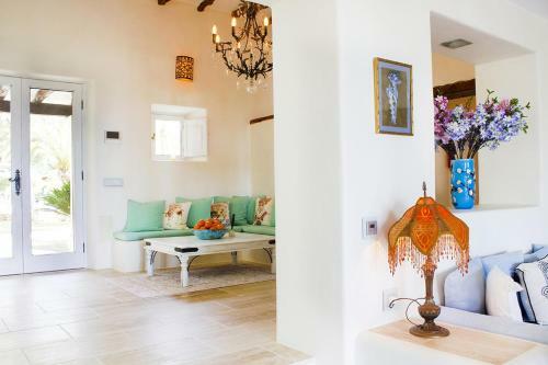 Seven Senses Luxury Hilltop Villa With Sea Views