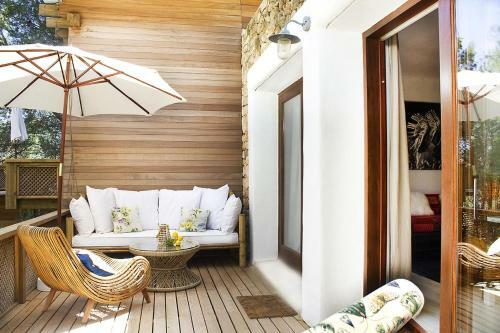 Seven Senses Luxury Hilltop Villa With Sea Views