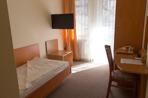Bella Hotel