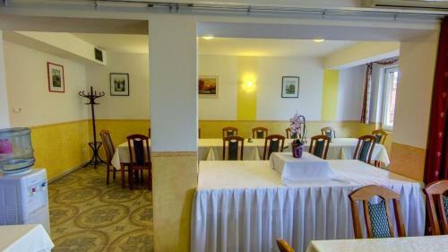 Bella Hotel