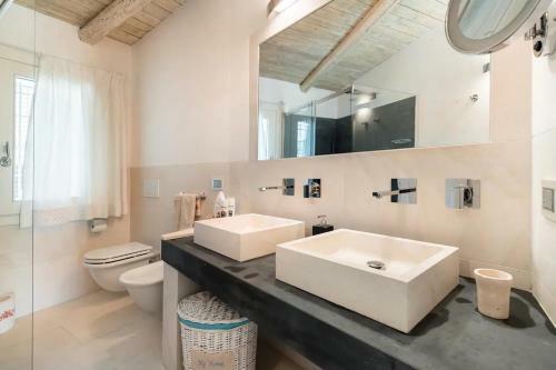 [villa Sul Mare] Con Piscina E Jacuzzi Privata