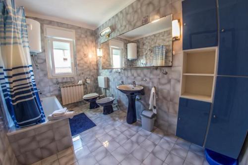 Apartment 4211-1 For 5 People In Banjole