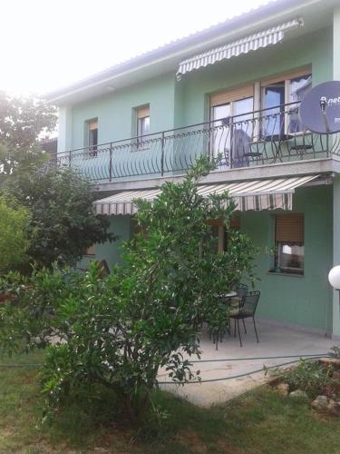 Apartment 4211-1 For 5 People In Banjole
