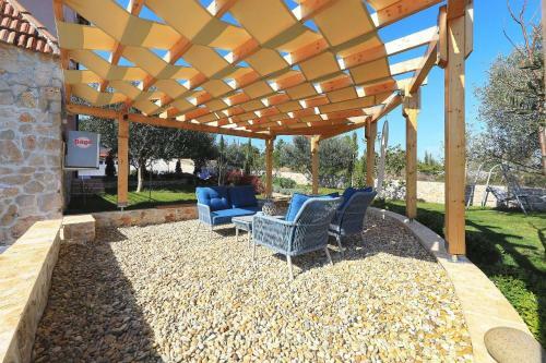 Stylish And Modern Sea View Apartment Giulia