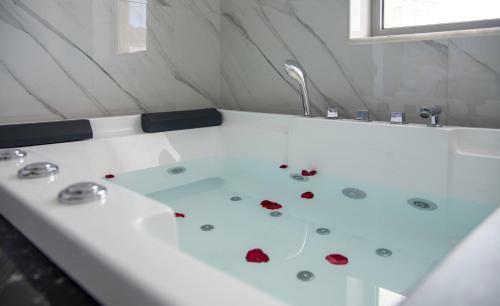 Hotel Xsuites