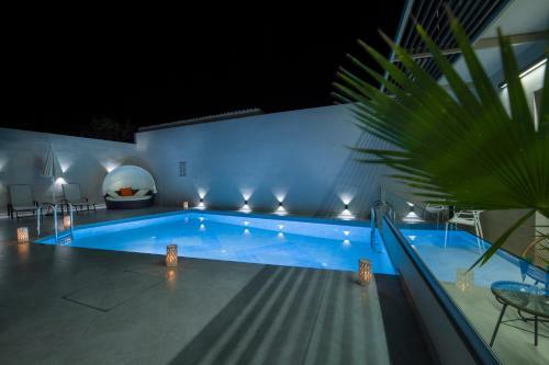 Hotel Xsuites