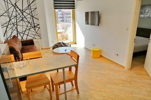 Orange Lux Apartments