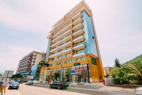 Orange Lux Apartments