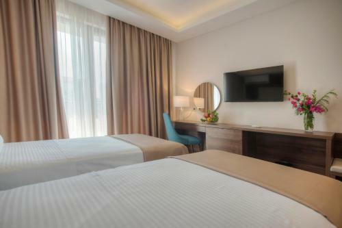 Hotel Twelve By Aycon