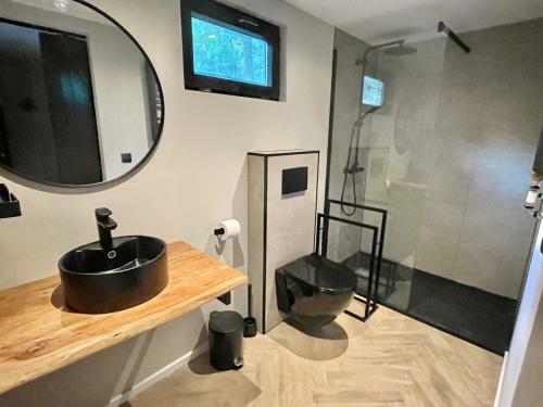 Nieuwe Tiny Lodges En Chalets Op Chaletpark Kempenbos