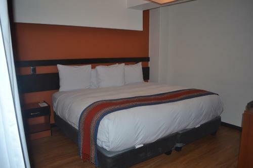 Capac Hotel