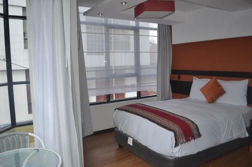Capac Hotel
