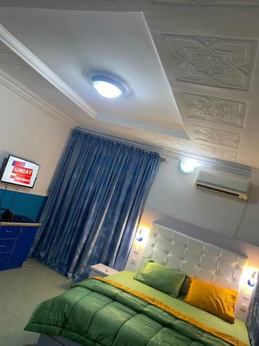 Blue Palazzo Hotel