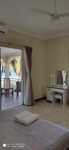 Bed & Breakfast Pwani Beach Hotel & Apartments