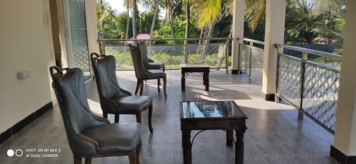Bed & Breakfast Pwani Beach Hotel & Apartments