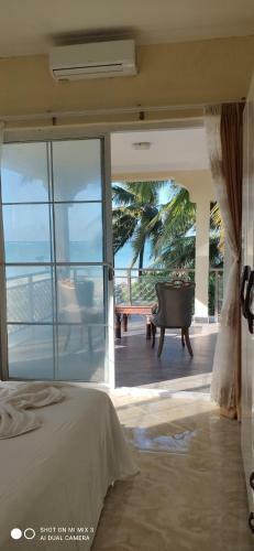 Bed & Breakfast Pwani Beach Hotel & Apartments