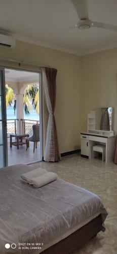 Bed & Breakfast Pwani Beach Hotel & Apartments