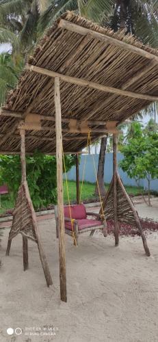 Bed & Breakfast Pwani Beach Hotel & Apartments