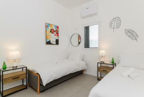 Beach Apartment Prime Location Terrace & Sea View