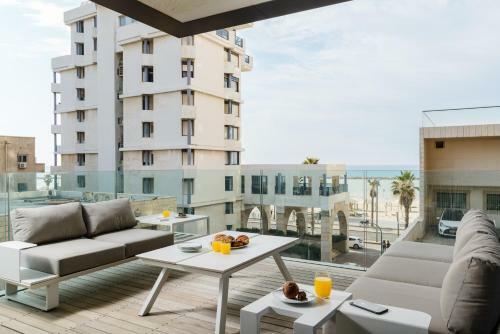 Beach Apartment Prime Location Terrace & Sea View