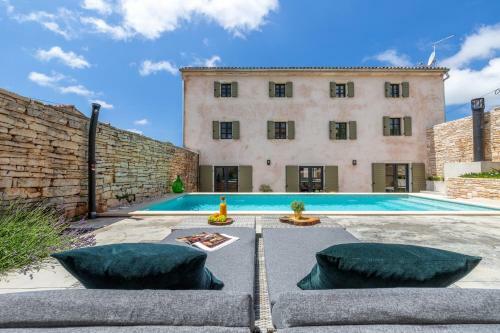 Villa Elena