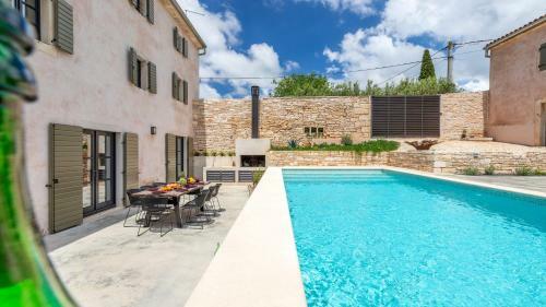 Villa Elena