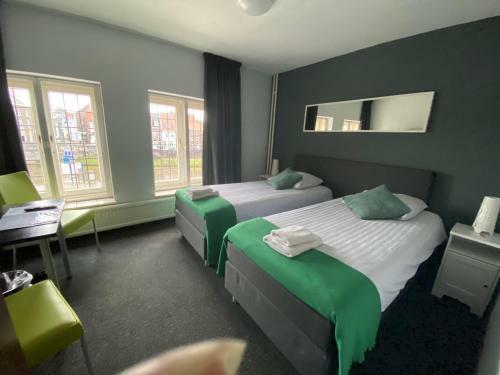 Hotel En Grand Caf� De Pauw