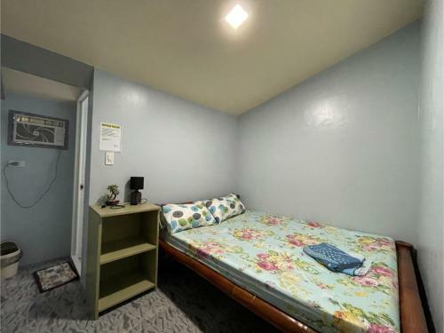 Hotel Oyo 795 Tapales Guest House