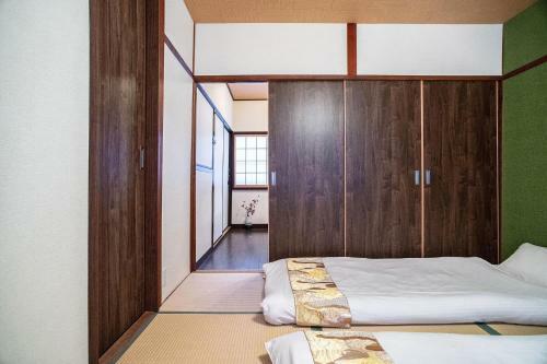 Rakushikan