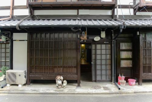 Nishioji Tanuki ??? ?