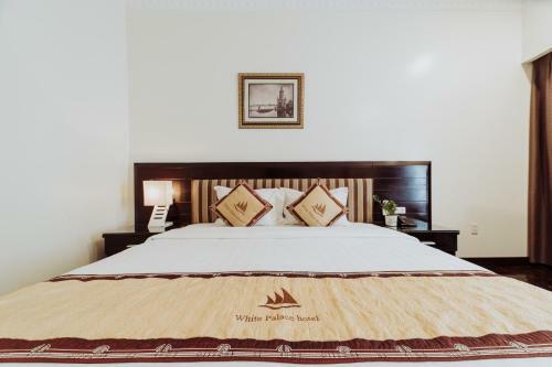White Palace Thai Binh Hotel