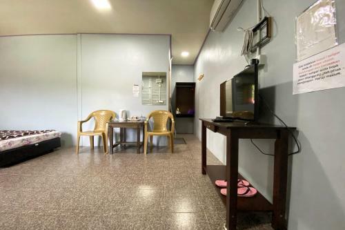 Hotel Oyo 90284 Kampung Stay Kilimu