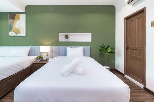 Cozrum Smart - First Target Hotel