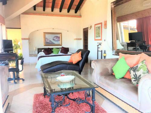 Casa Eclipse 5 Min. From Beach, View To Ocean And Mountain