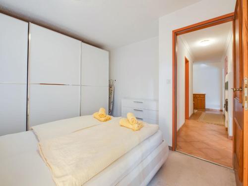 Beautiful Apartment In Kitzbuhel With A Garden