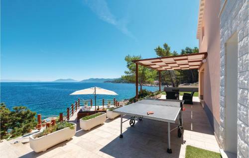 Four-bedroom Holiday Home In Crnja Luka