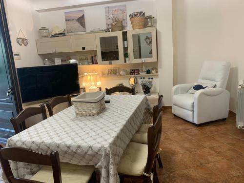 Villa Fronte Piscina Al Mareluna Village
